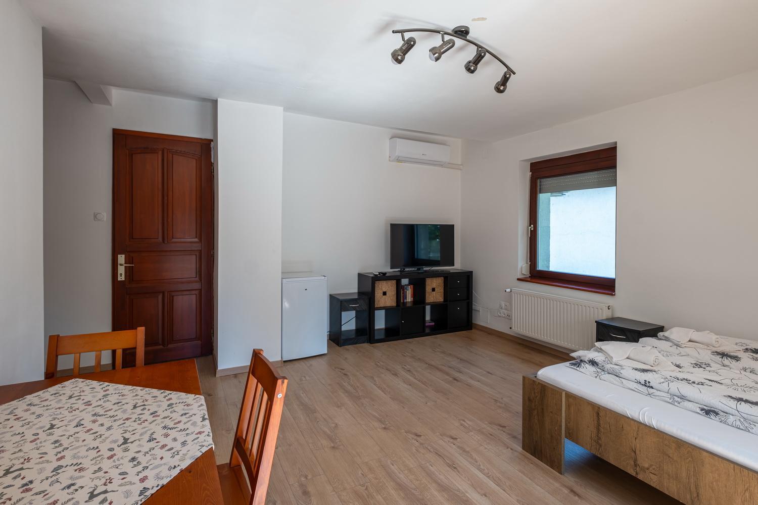 Appartement Tánczos Vendégház à Balatonalmádi Chambre photo