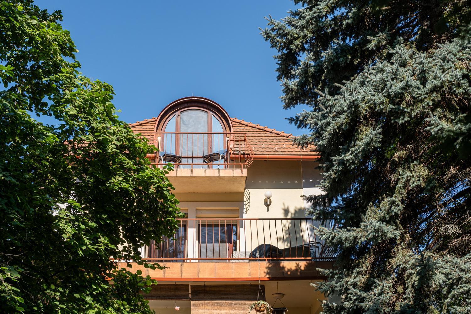 Appartement Tánczos Vendégház à Balatonalmádi Extérieur photo